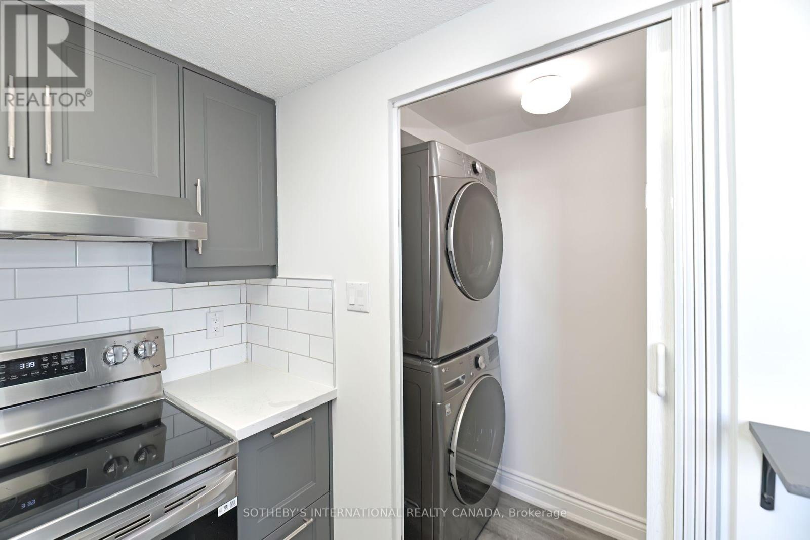 1205 - 3000 Bathurst Street, Toronto, Ontario  M6B 3B4 - Photo 14 - C12660742