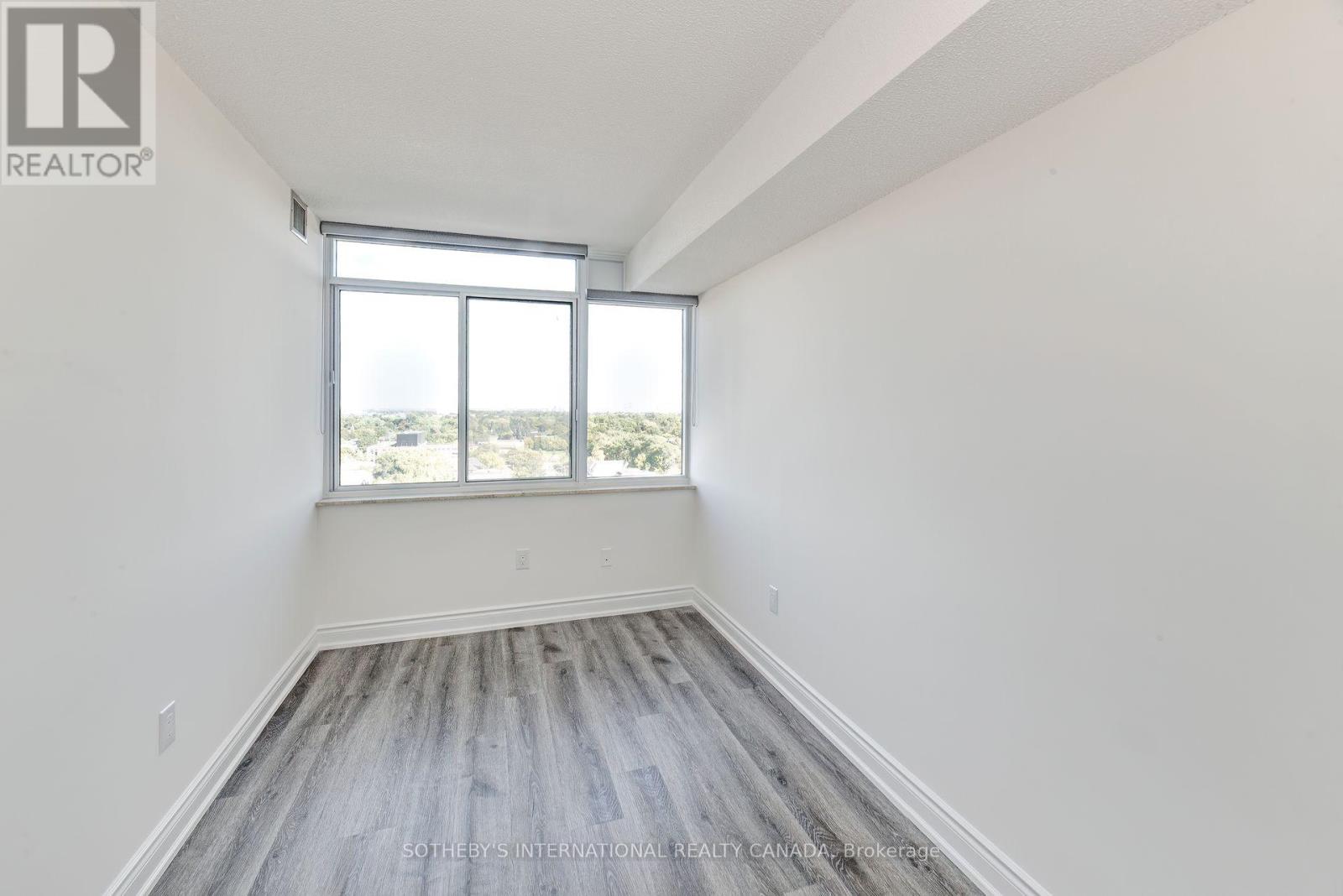 1205 - 3000 Bathurst Street, Toronto, Ontario  M6B 3B4 - Photo 17 - C12660742