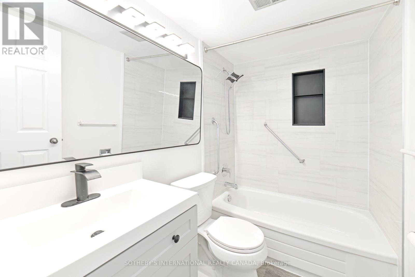 1205 - 3000 Bathurst Street, Toronto, Ontario  M6B 3B4 - Photo 21 - C12660742