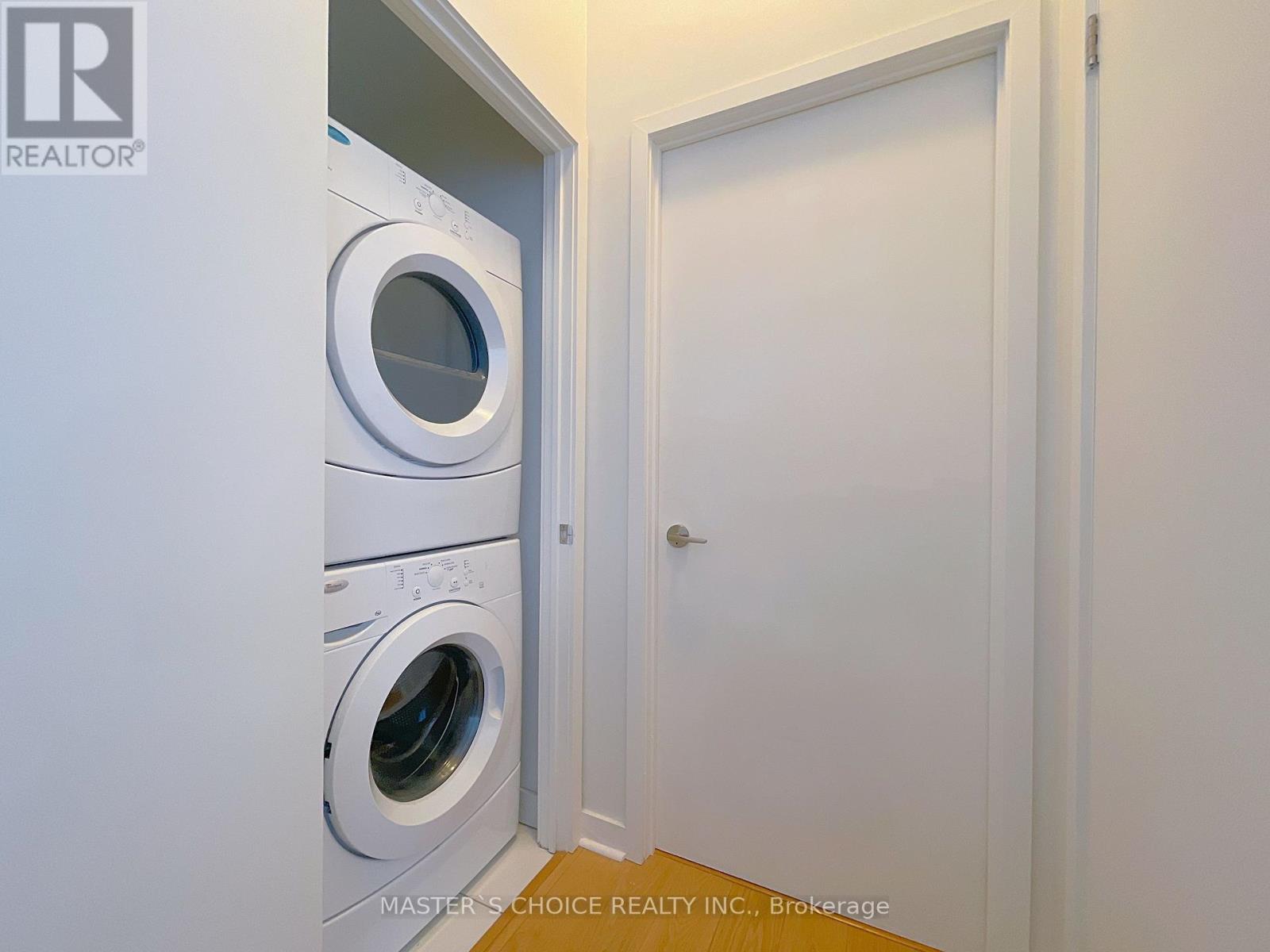 1007 - 295 Adeliade Street W, Toronto, Ontario  M5V 0L4 - Photo 13 - C12660744