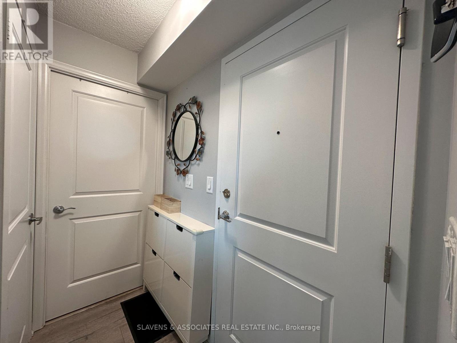 1009 - 35 Bastion Street, Toronto, Ontario  M5V 0C2 - Photo 2 - C12660758