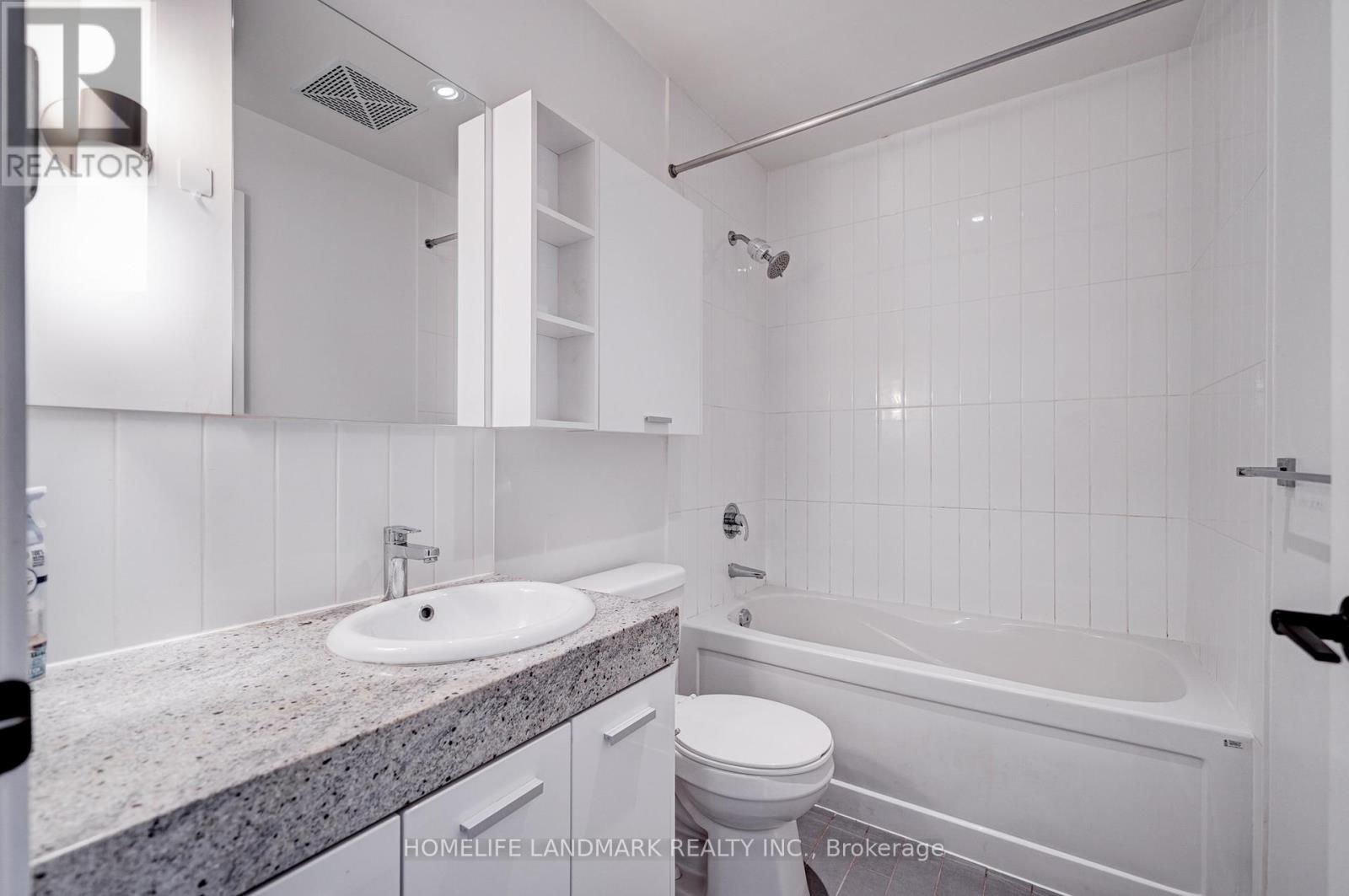 2008 - 33 Singer Court, Toronto, Ontario  M2K 0B4 - Photo 28 - C12660774