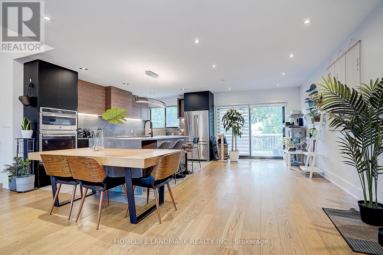 14 Pannahill Road, Toronto, Ontario  M3H 4N3 - Photo 15 - C12660824