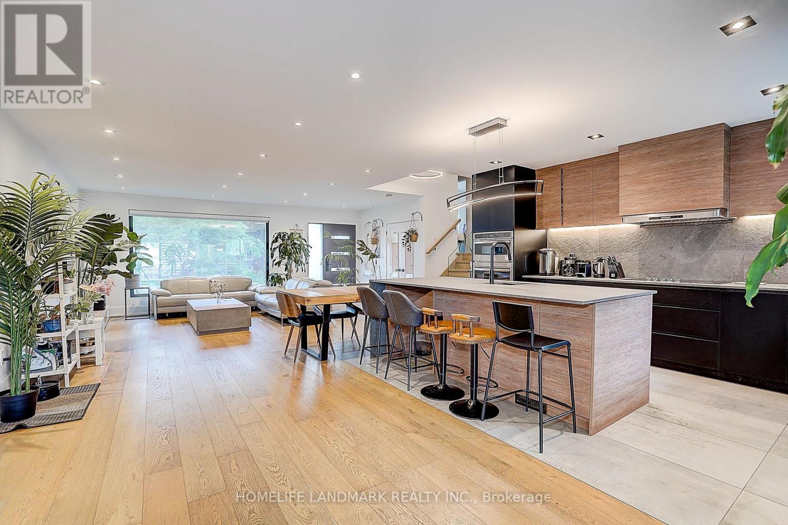 14 Pannahill Road, Toronto, Ontario  M3H 4N3 - Photo 19 - C12660824