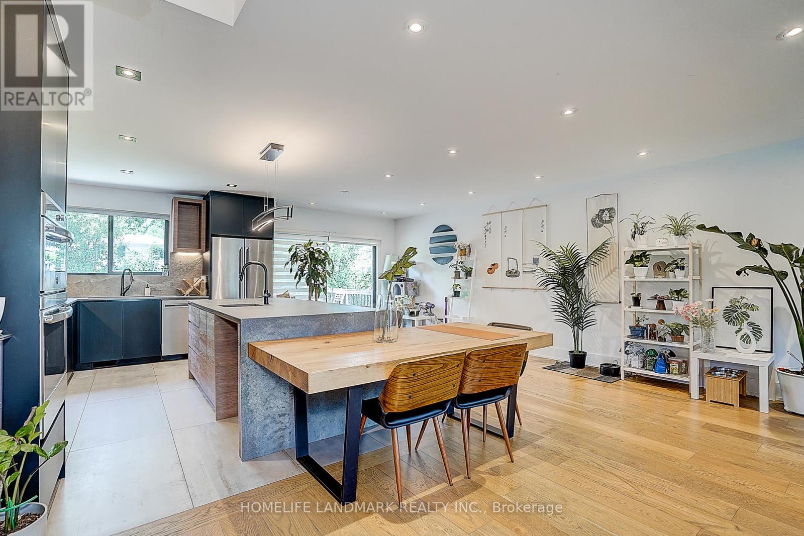 14 Pannahill Road, Toronto, Ontario  M3H 4N3 - Photo 24 - C12660824