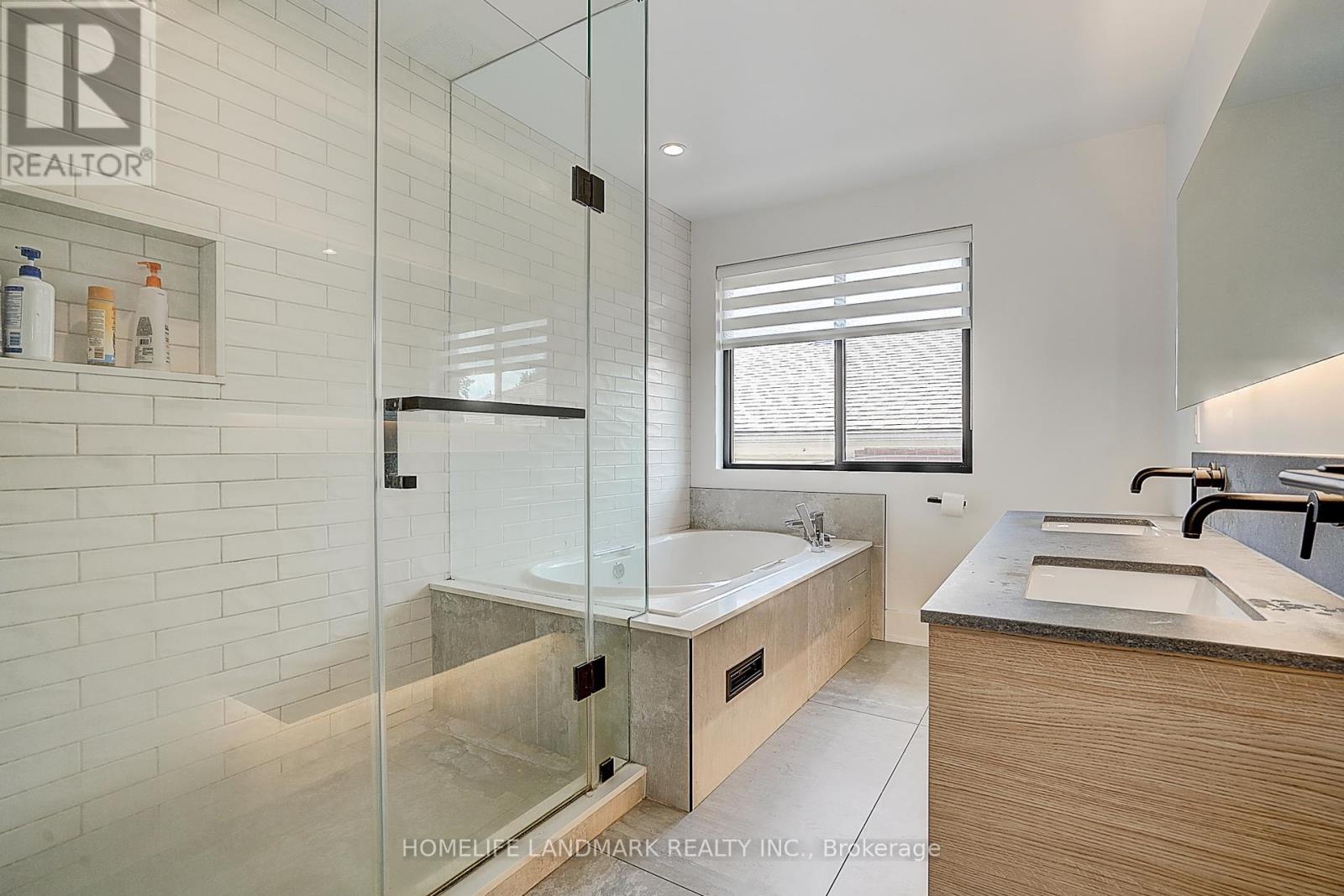 14 Pannahill Road, Toronto, Ontario  M3H 4N3 - Photo 30 - C12660824