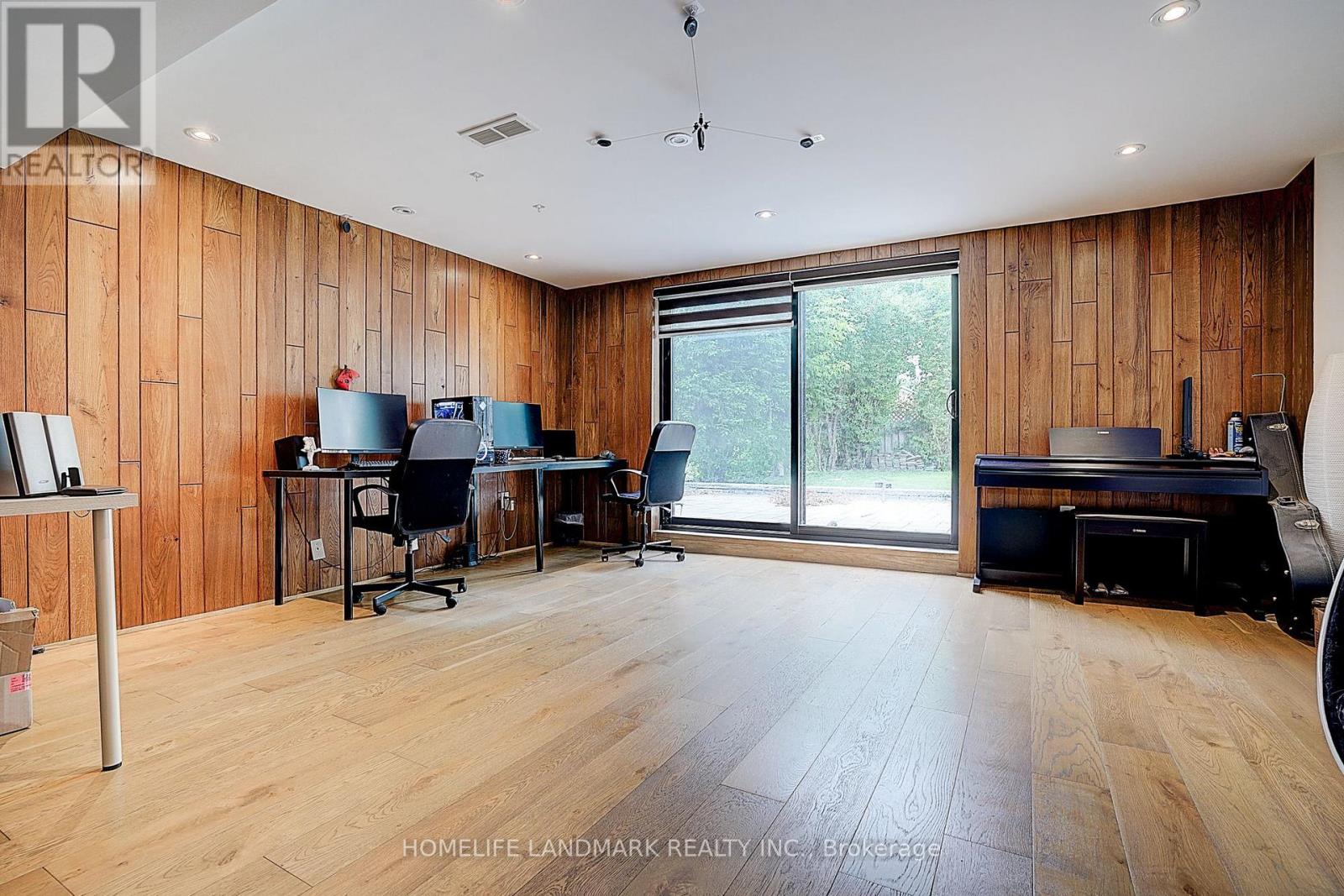 14 Pannahill Road, Toronto, Ontario  M3H 4N3 - Photo 37 - C12660824