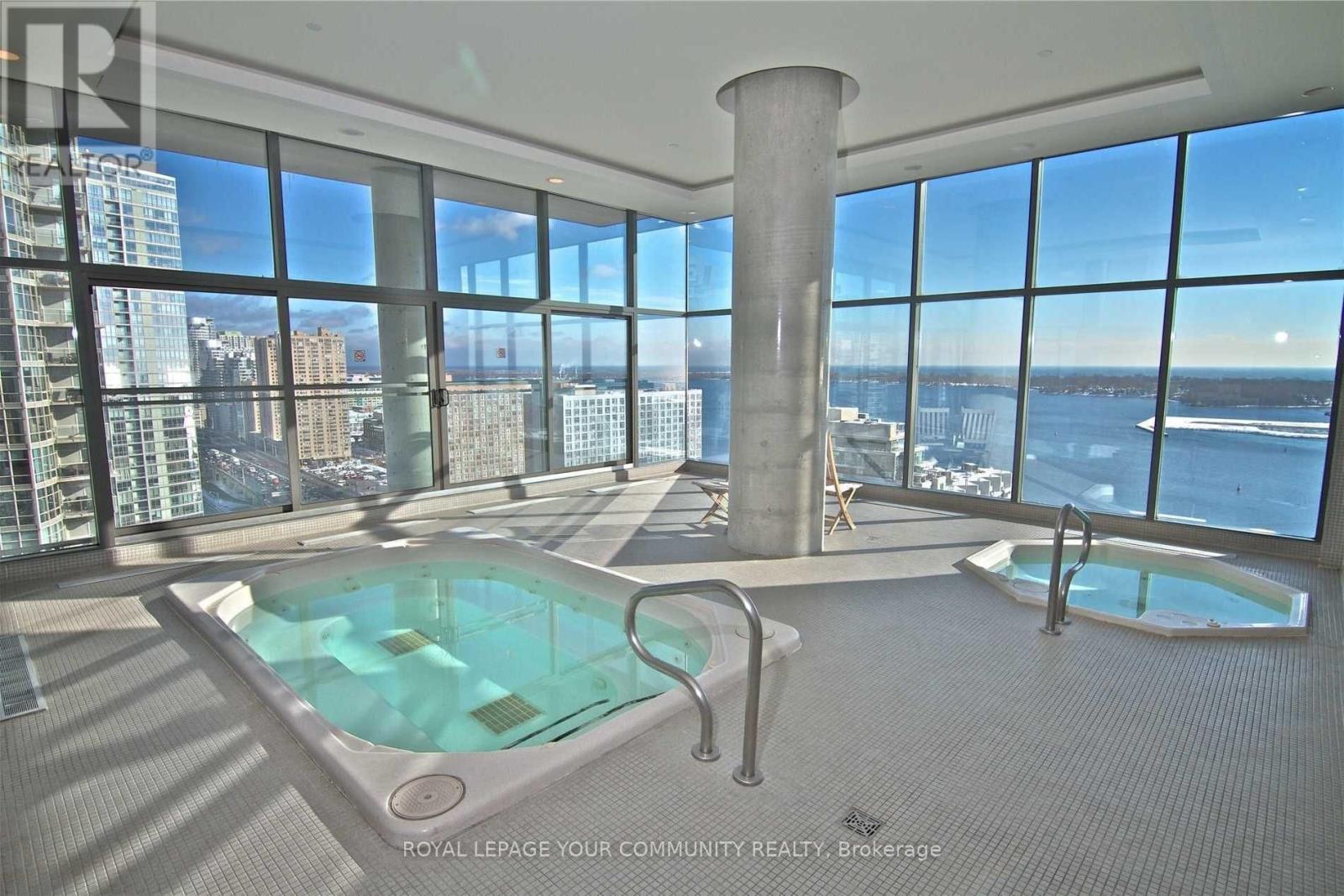 4916 - 11 Brunel Court, Toronto, Ontario  M5V 3Y3 - Photo 19 - C12660876