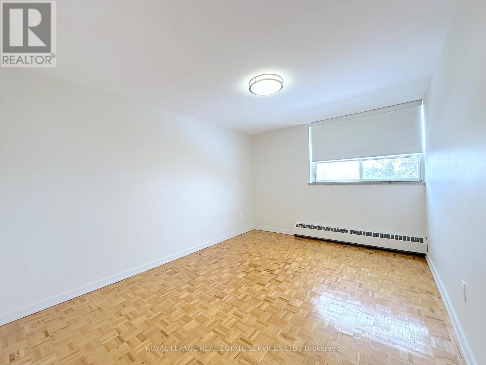 210 - 12 Rockford Road, Toronto, Ontario  M2R 3A2 - Photo 11 - C12660916