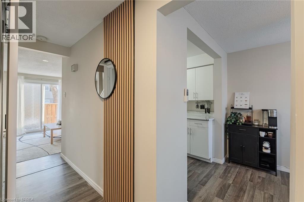 490 Grey Street Unit# 25, Brantford, Ontario  N3S 7S6 - Photo 6 - 40795494