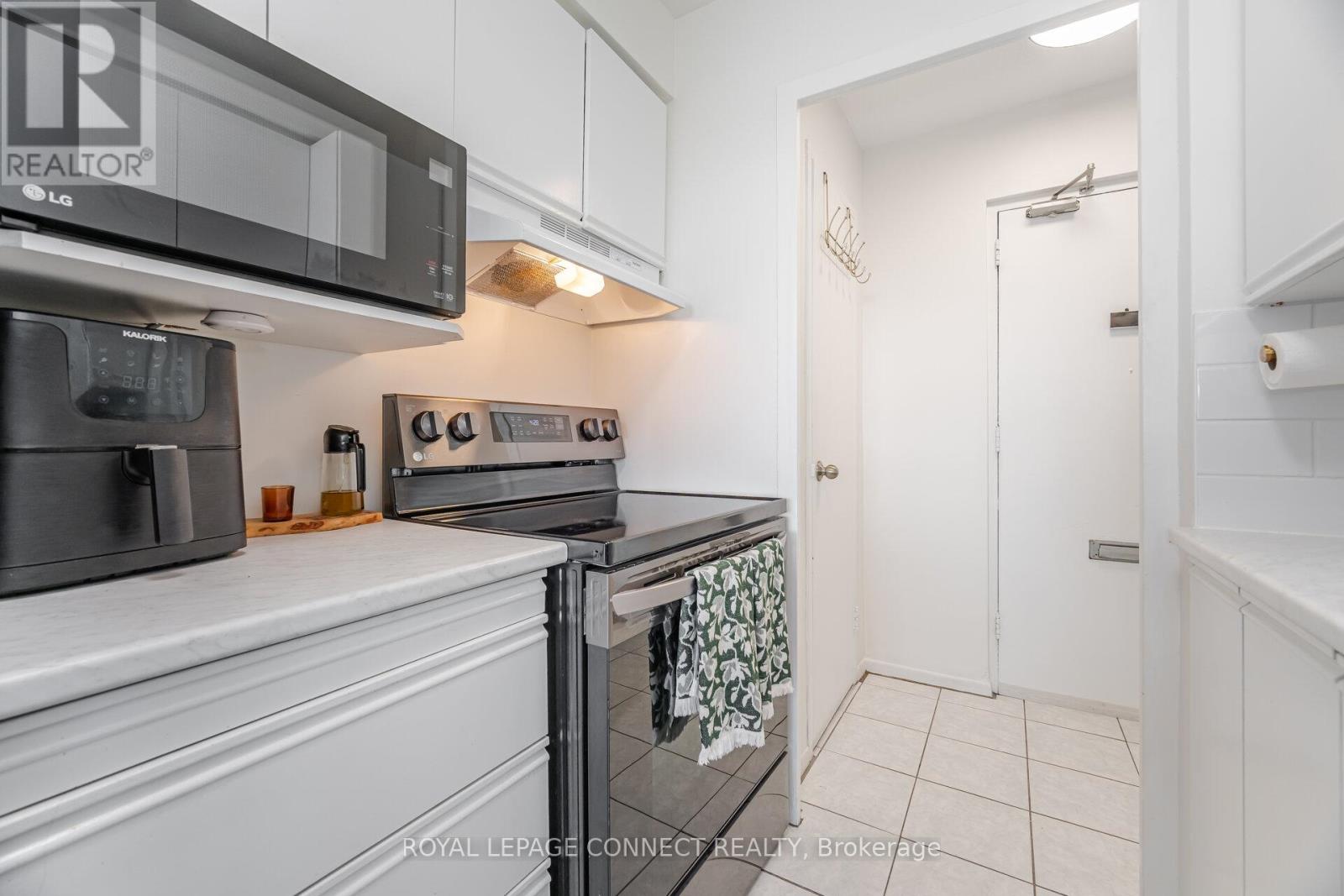 1012 - 3311 Kingston Road, Toronto (Scarborough Village), Ontario  M1M 1R1 - Photo 13 - E12660644
