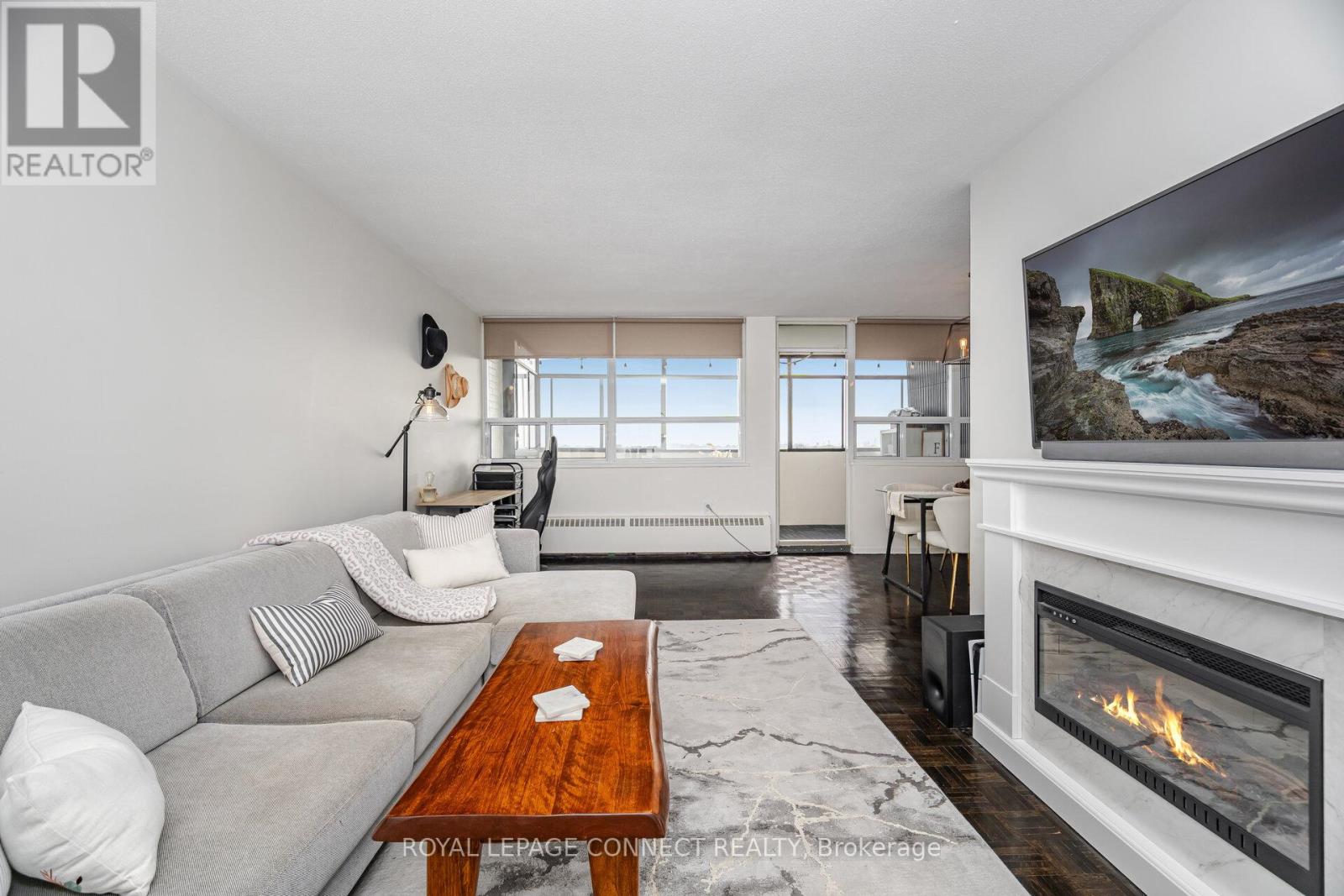 1012 - 3311 Kingston Road, Toronto (Scarborough Village), Ontario  M1M 1R1 - Photo 4 - E12660644