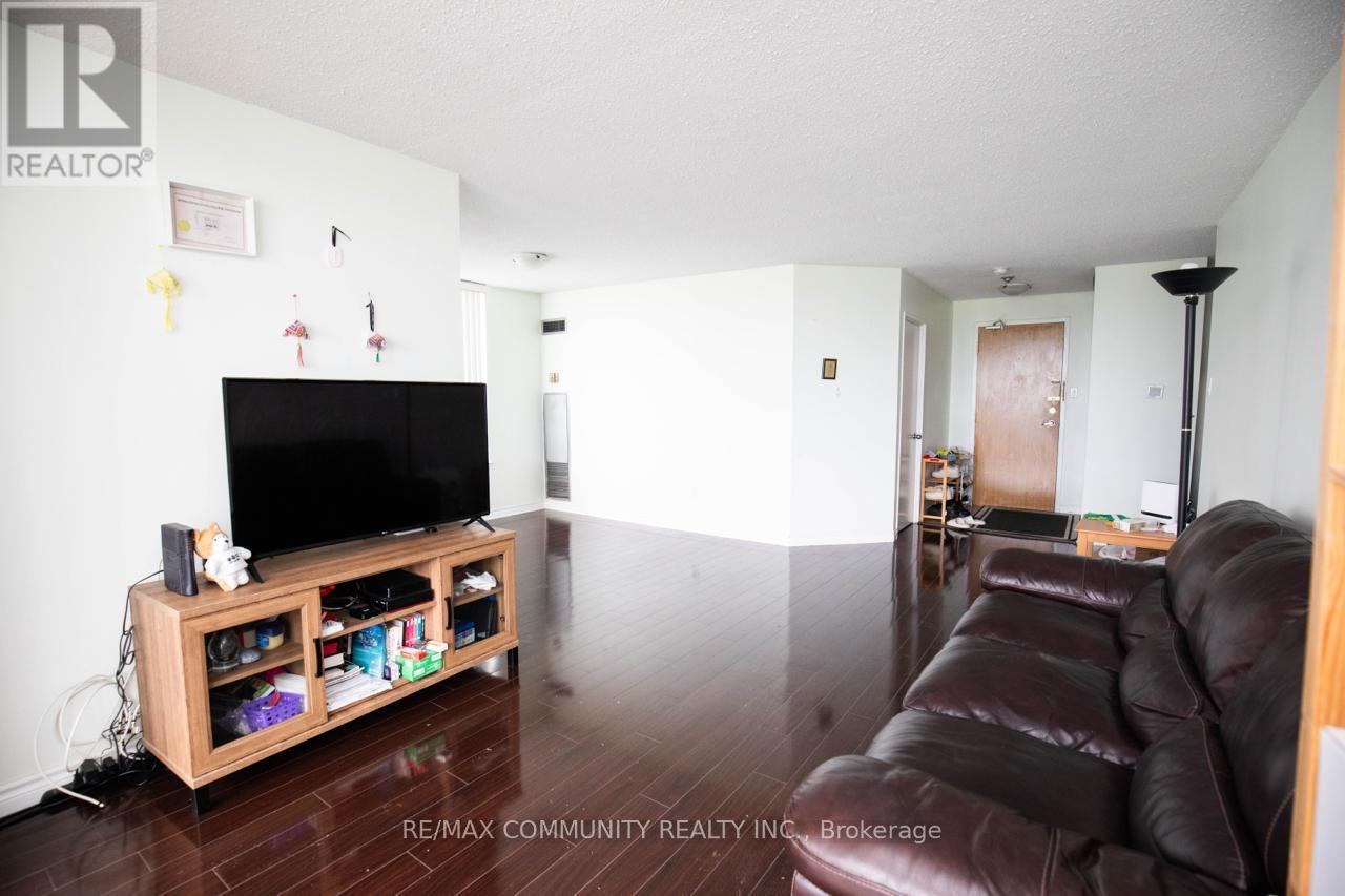 913 - 300 Alton Towers Circle, Toronto (Milliken), Ontario  M1V 4X9 - Photo 4 - E12660688