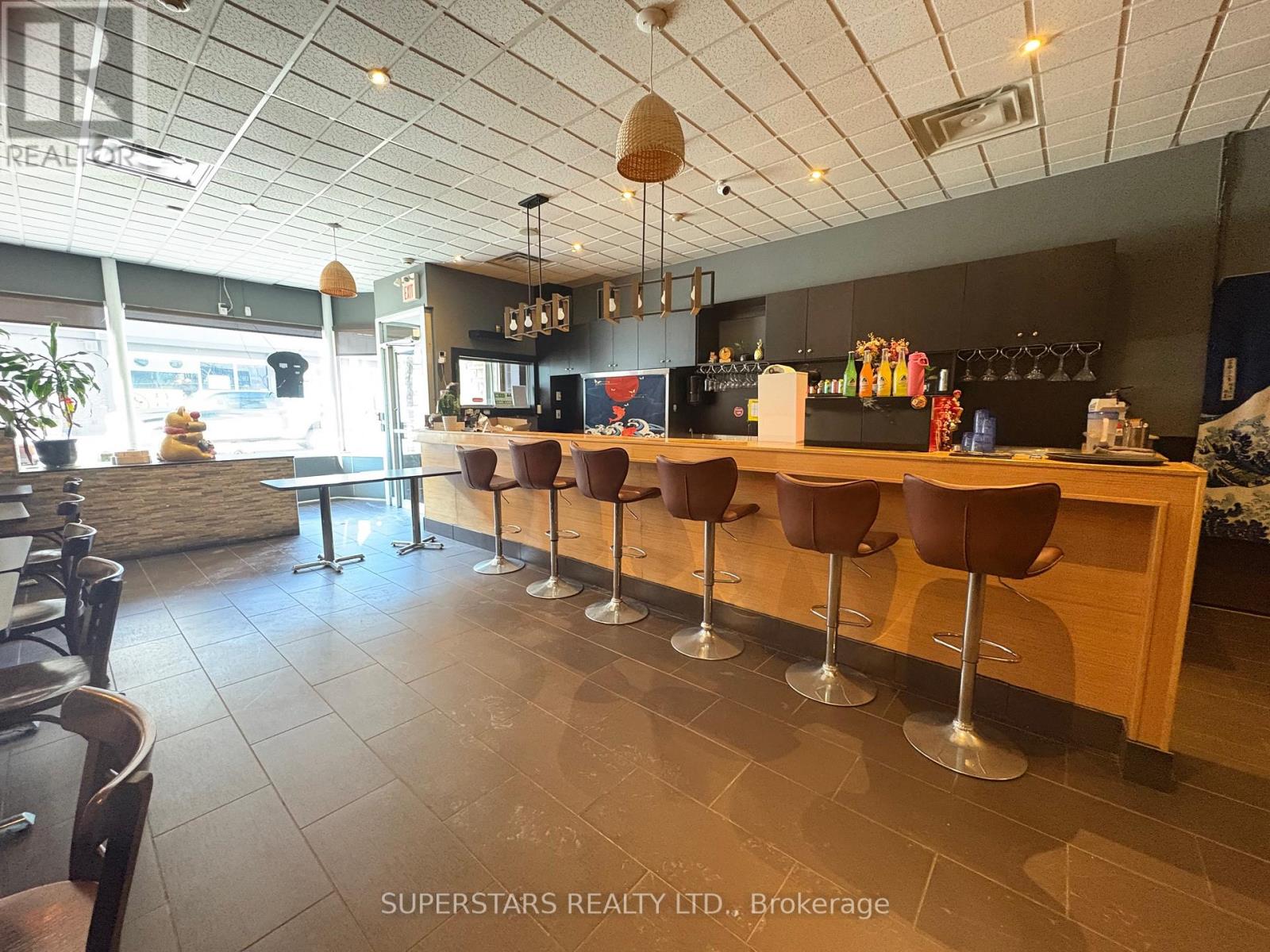 107 Brock Street S, Whitby, Ontario  L1N 4J9 - Photo 1 - E12660716