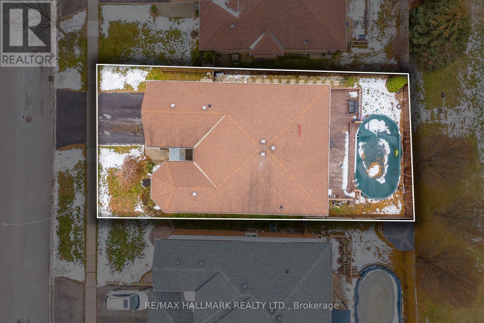 981 Deer Valley Drive, Oshawa, Ontario  L1J 8N2 - Photo 3 - E12660760