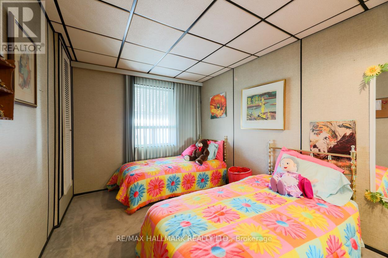 44 Freeman Street, Toronto, Ontario  M1N 2C2 - Photo 9 - E12660856