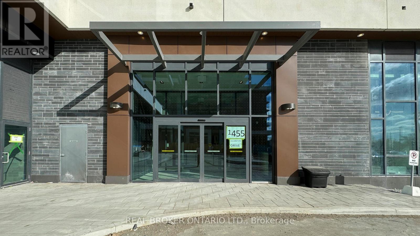 1501 - 1455 Celebration Drive, Pickering (Bay Ridges), Ontario  L1W 1L8 - Photo 2 - E12660880