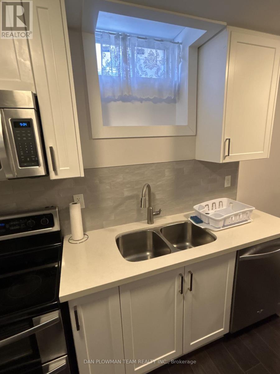 Basement - 28 Sheldon Drive, Ajax (Central), Ontario  L1T 0L9 - Photo 13 - E12660888