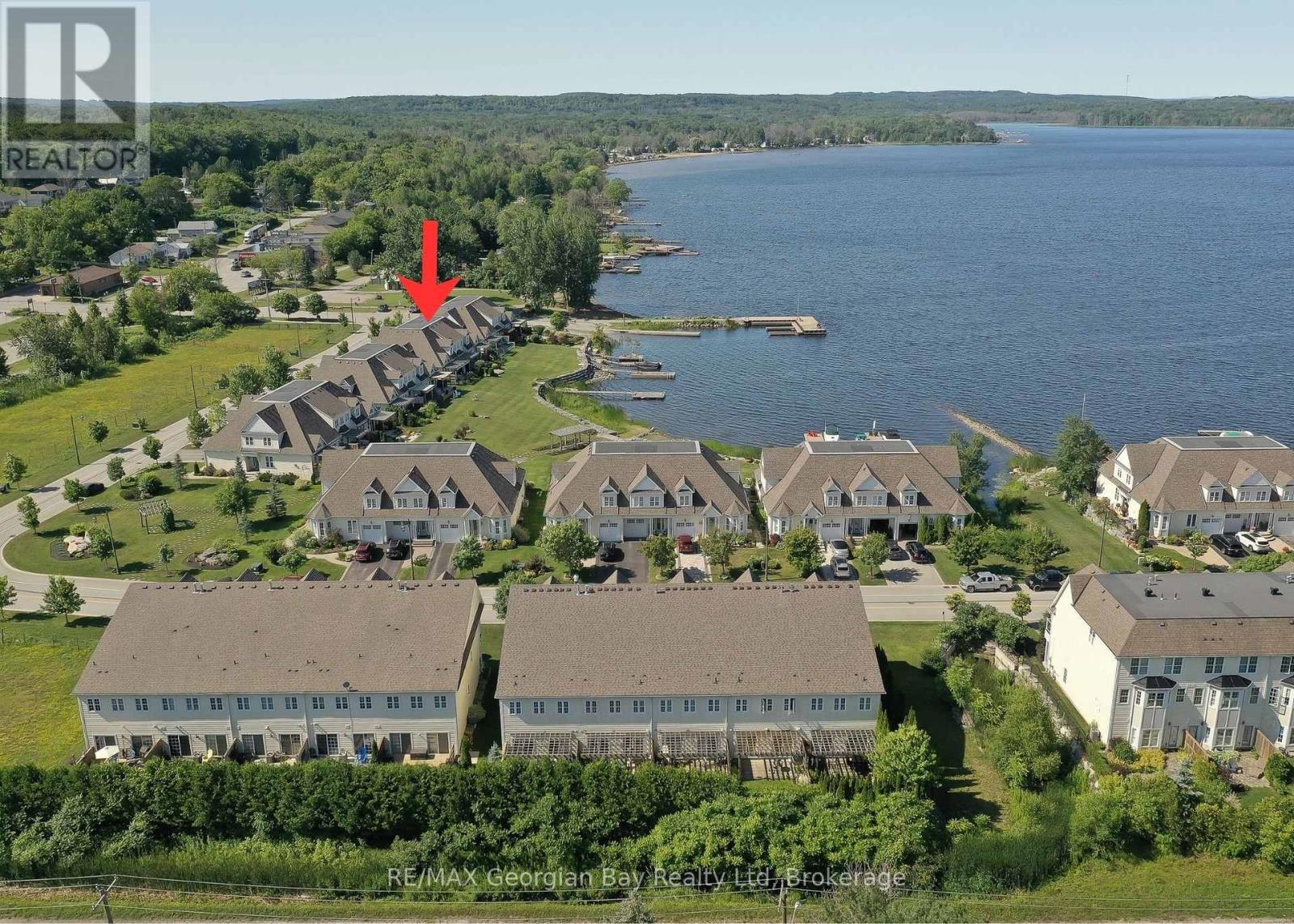 210 Wyecliffe Cove, Tay, Ontario  L0K 2A0 - Photo 4 - S12660812