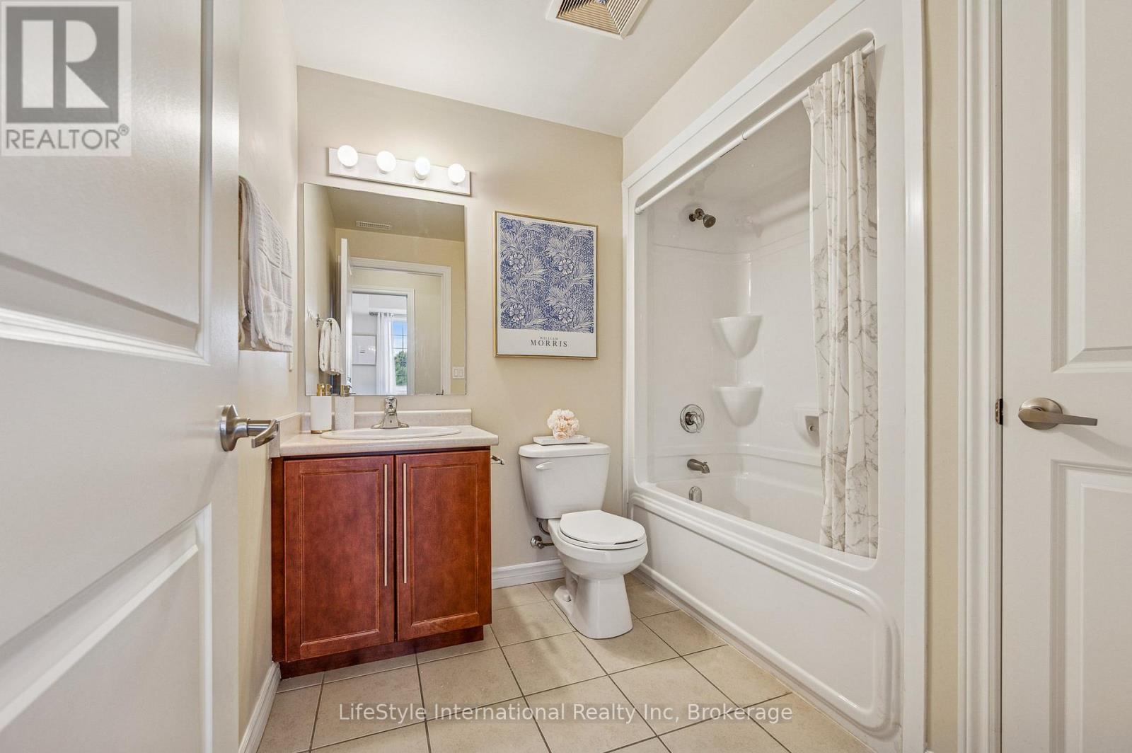 323 - 1077 Gordon Street, Guelph, Ontario  N1G 0E3 - Photo 23 - X12599966