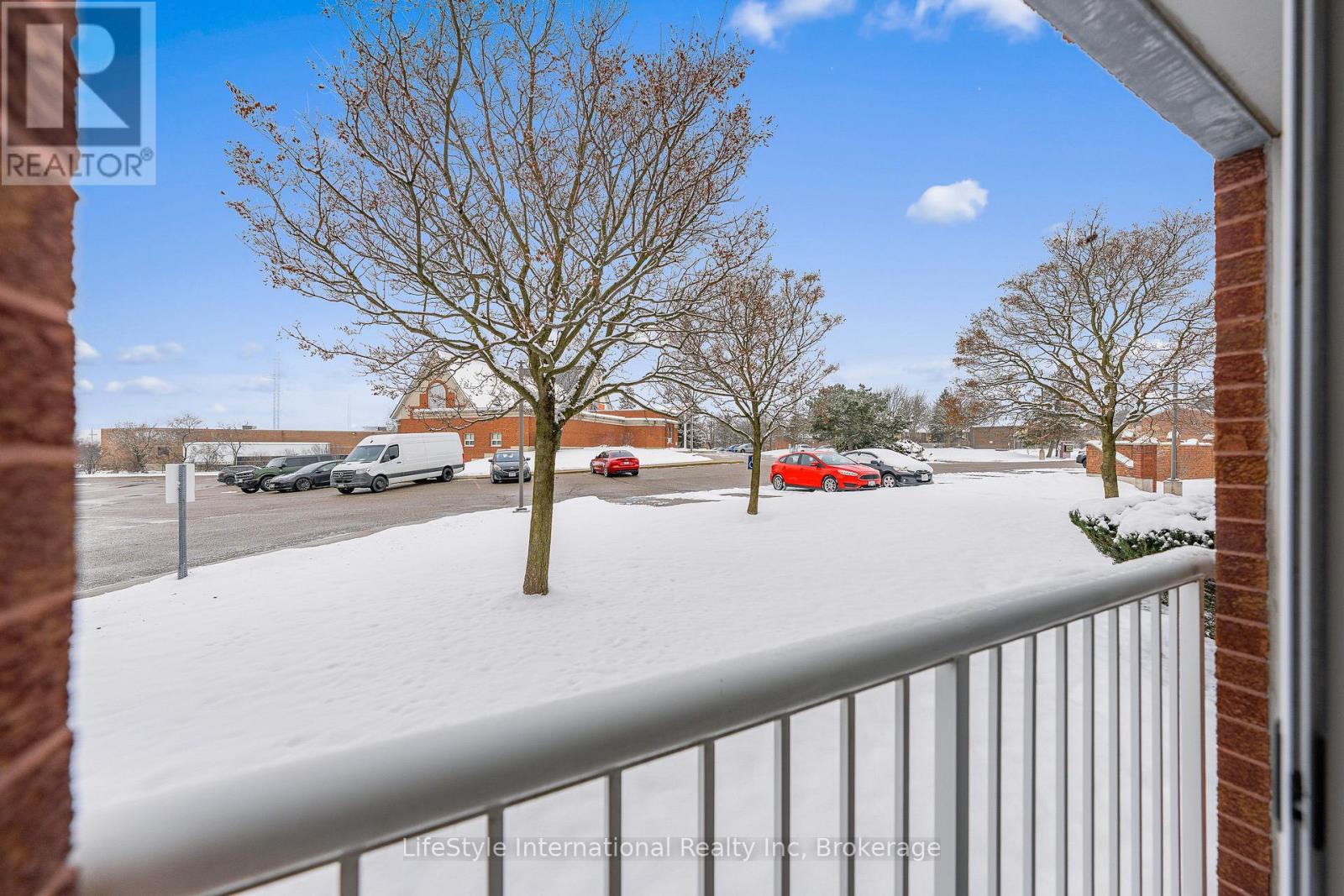 103 - 208 Silvercreek Parkway N, Guelph, Ontario  N1H 8H2 - Photo 19 - X12633604