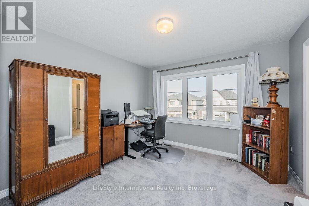 55 Povey Road, Centre Wellington, Ontario N1M 2W3 - Photo 34 - X12642792