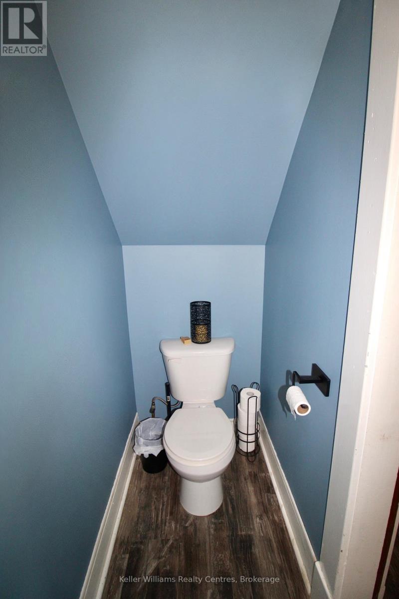 618 8th Avenue, Hanover, Ontario  N4N 2L3 - Photo 14 - X12660836