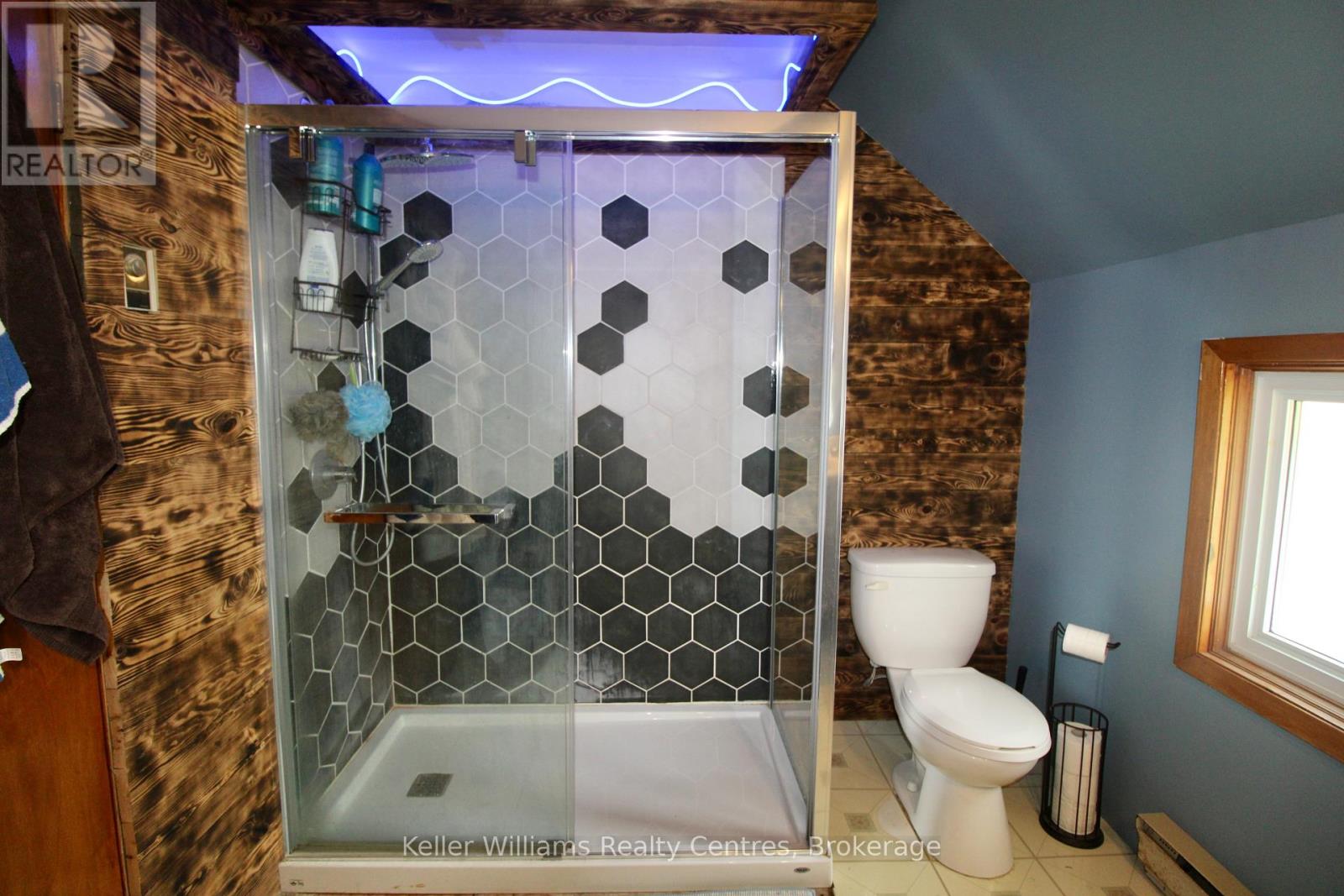 618 8th Avenue, Hanover, Ontario  N4N 2L3 - Photo 25 - X12660836