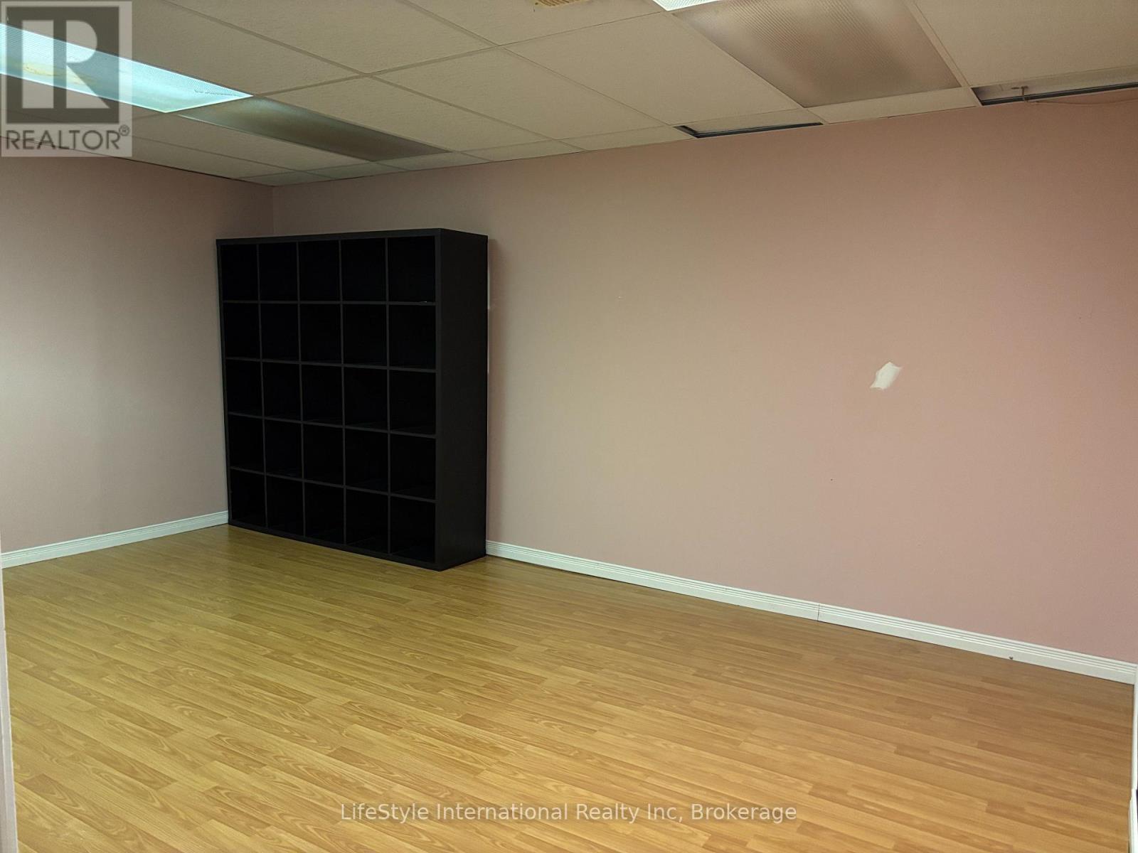 322 Scottsdale Drive, Guelph, Ontario  N1G 2K8 - Photo 33 - X12309305