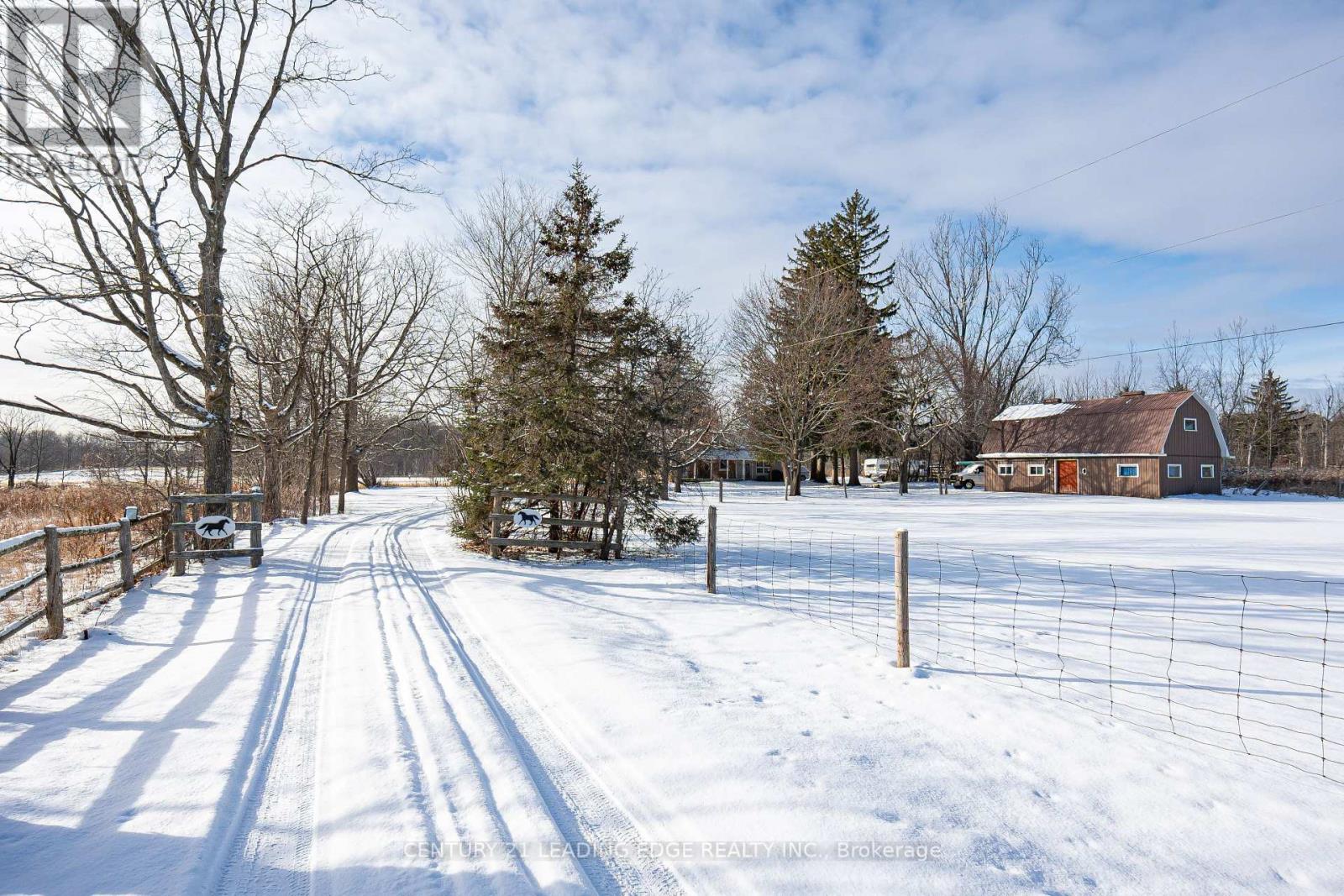 6 Kennedy Lane, Whitchurch-Stouffville, Ontario  L4A 2J5 - Photo 12 - N12660614