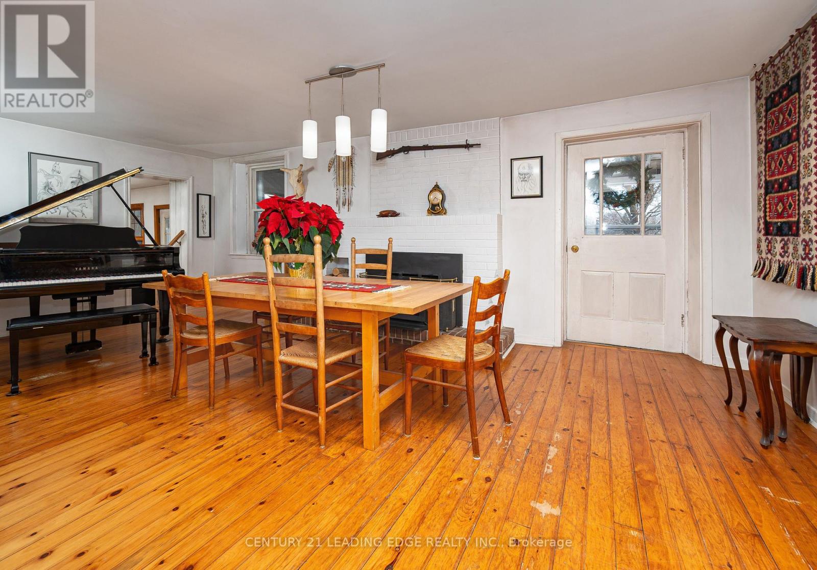 6 Kennedy Lane, Whitchurch-Stouffville, Ontario  L4A 2J5 - Photo 24 - N12660614