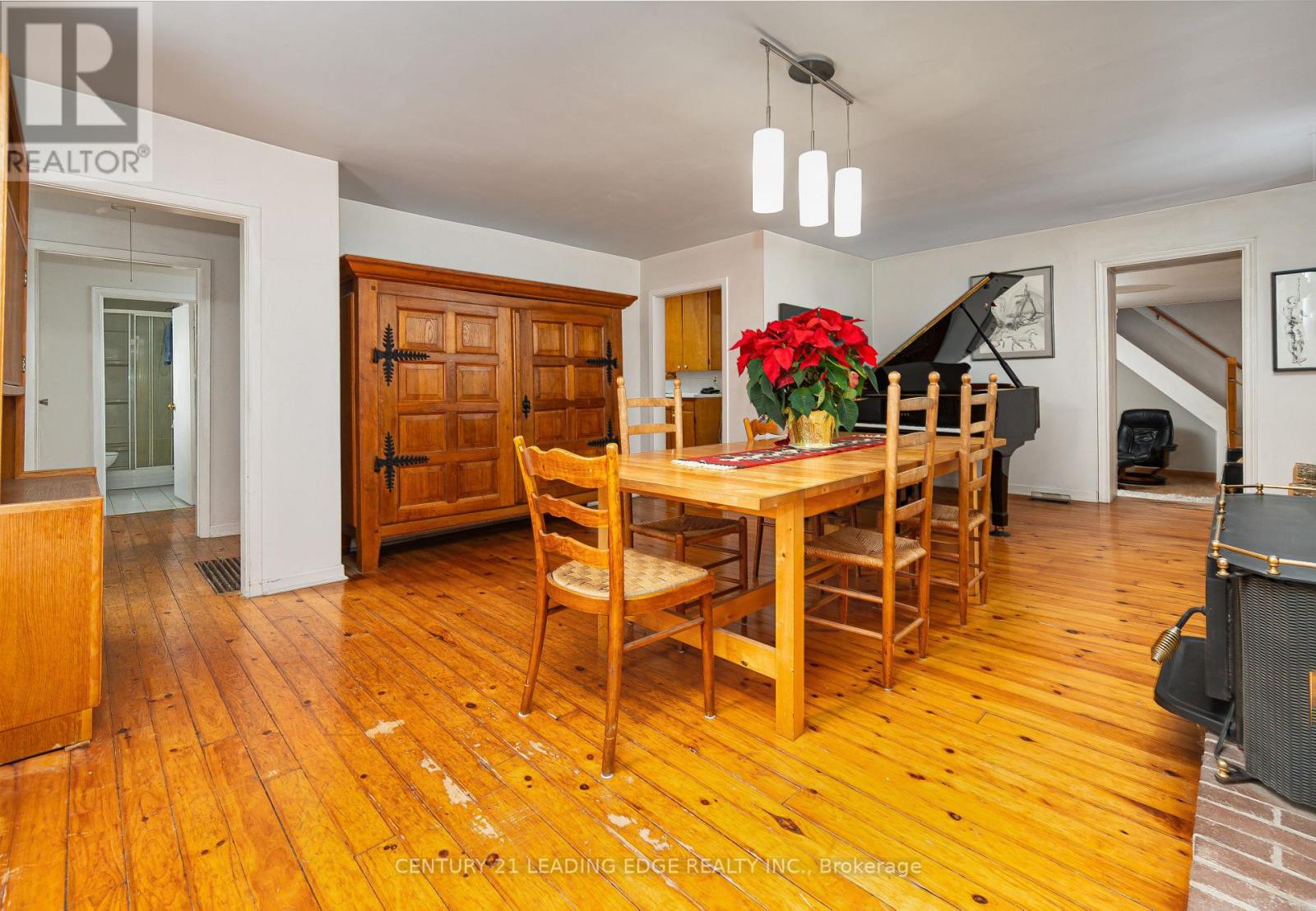 6 Kennedy Lane, Whitchurch-Stouffville, Ontario  L4A 2J5 - Photo 25 - N12660614