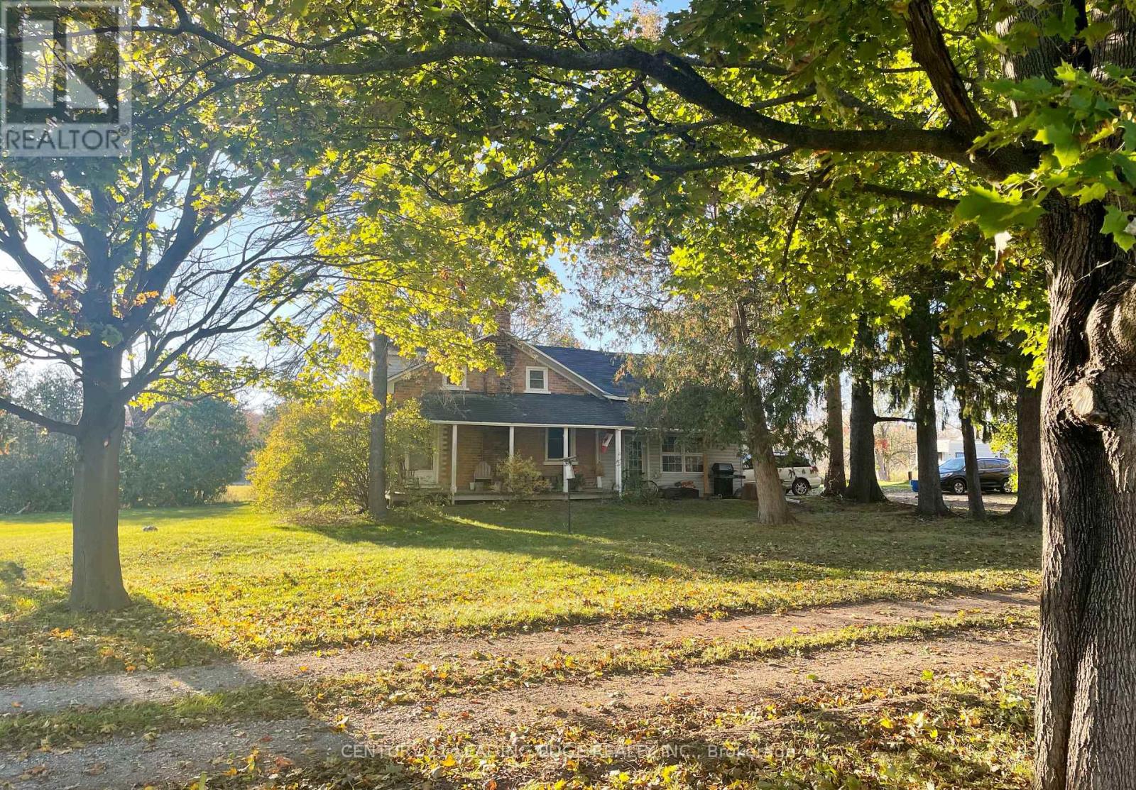 6 Kennedy Lane, Whitchurch-Stouffville, Ontario  L4A 2J5 - Photo 3 - N12660614