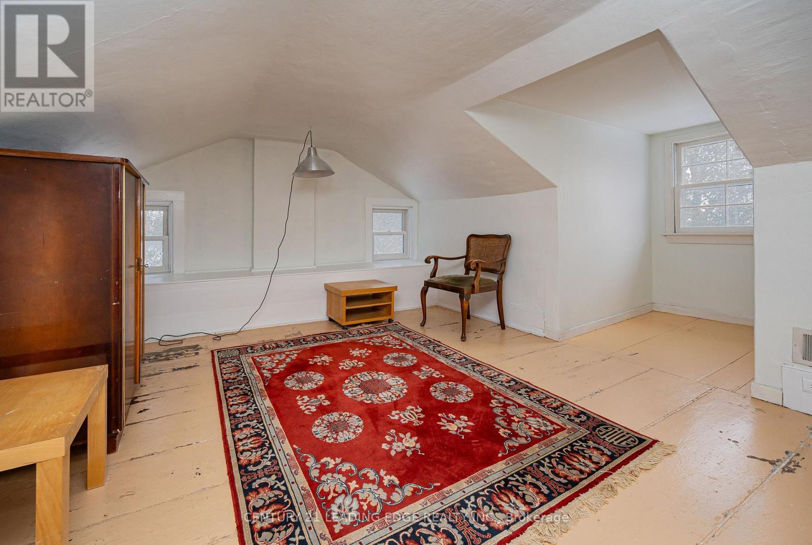 6 Kennedy Lane, Whitchurch-Stouffville, Ontario  L4A 2J5 - Photo 33 - N12660614