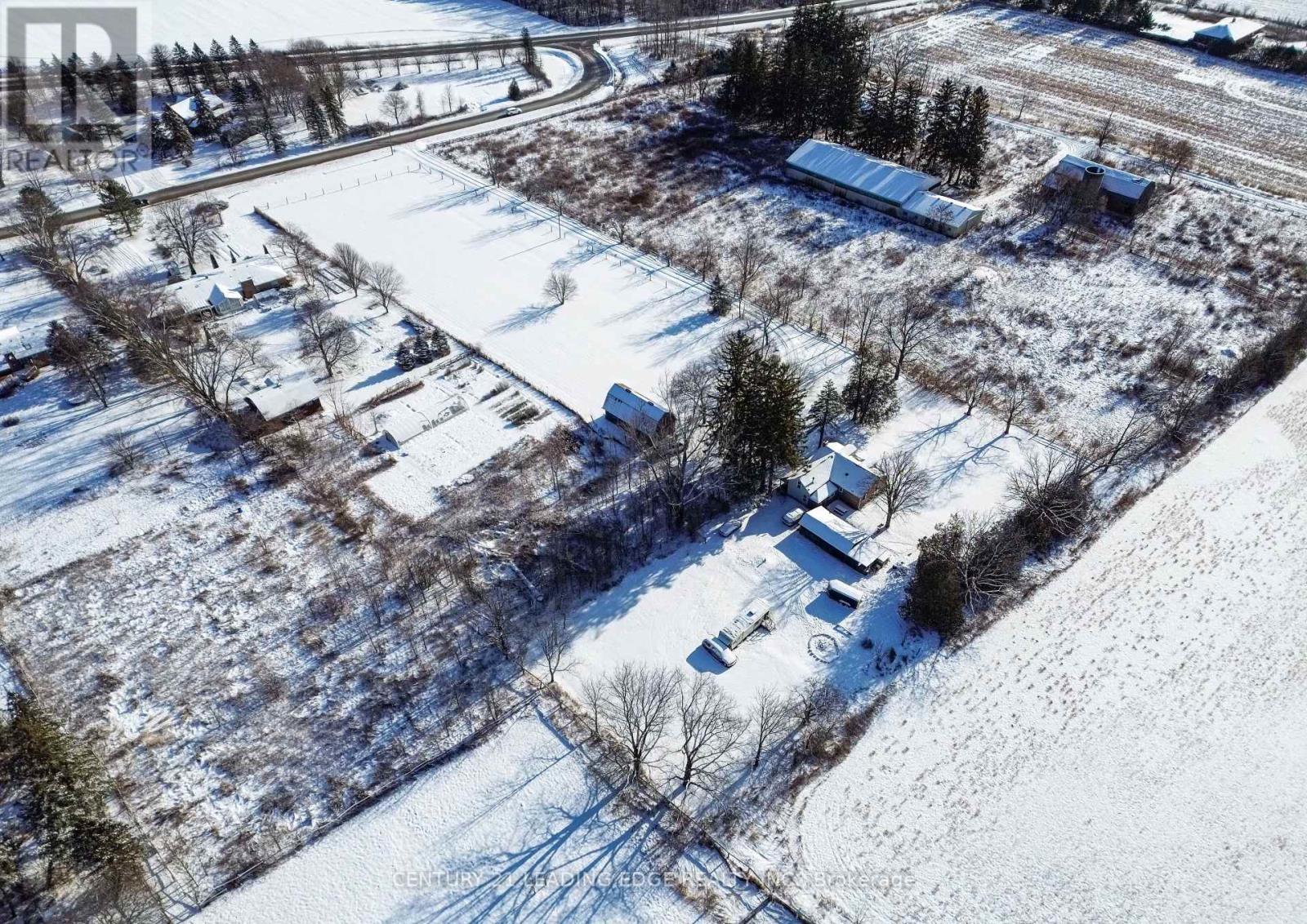 6 Kennedy Lane, Whitchurch-Stouffville, Ontario  L4A 2J5 - Photo 42 - N12660614