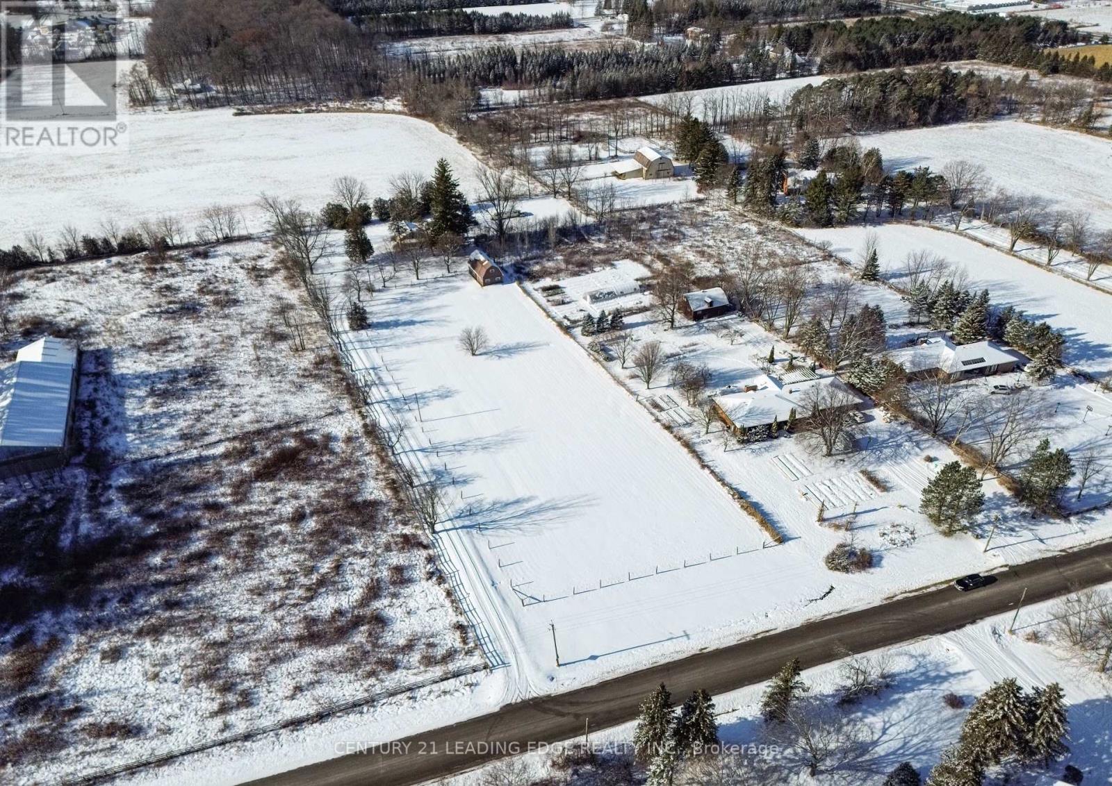 6 Kennedy Lane, Whitchurch-Stouffville, Ontario  L4A 2J5 - Photo 47 - N12660614