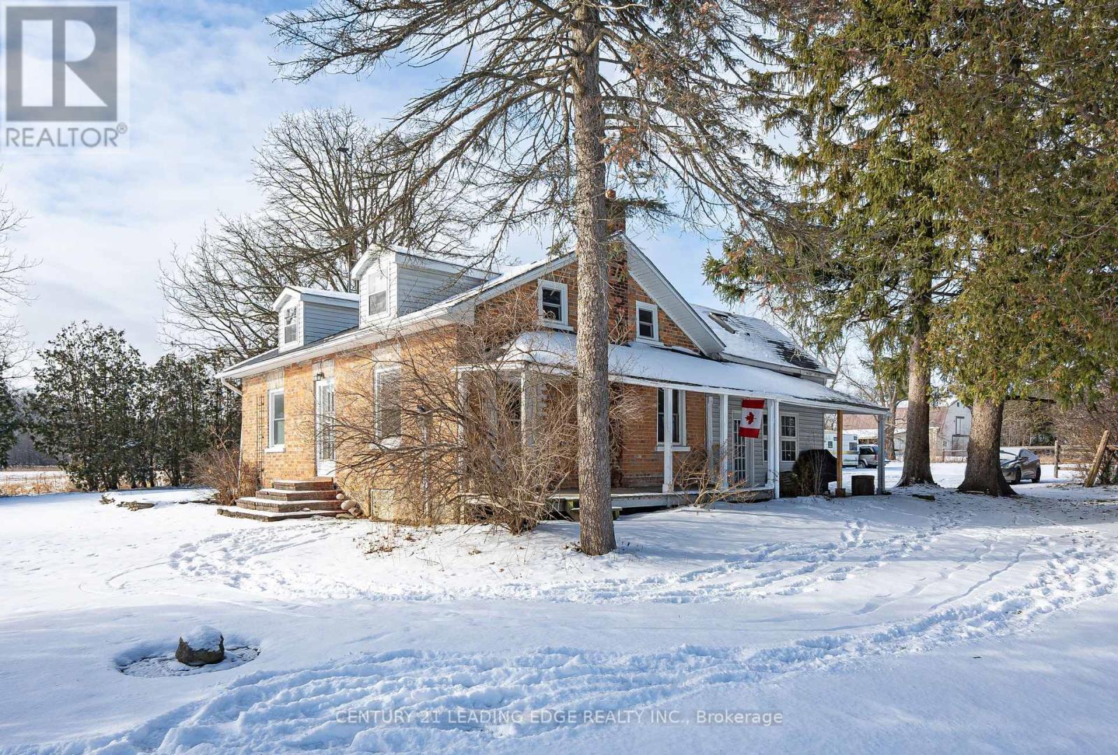 6 Kennedy Lane, Whitchurch-Stouffville, Ontario  L4A 2J5 - Photo 7 - N12660614