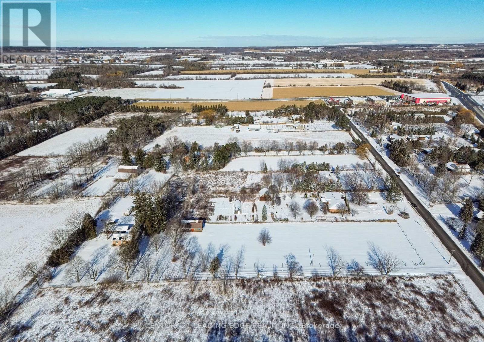 6 Kennedy Lane, Whitchurch-Stouffville, Ontario  L4A 2J5 - Photo 9 - N12660614