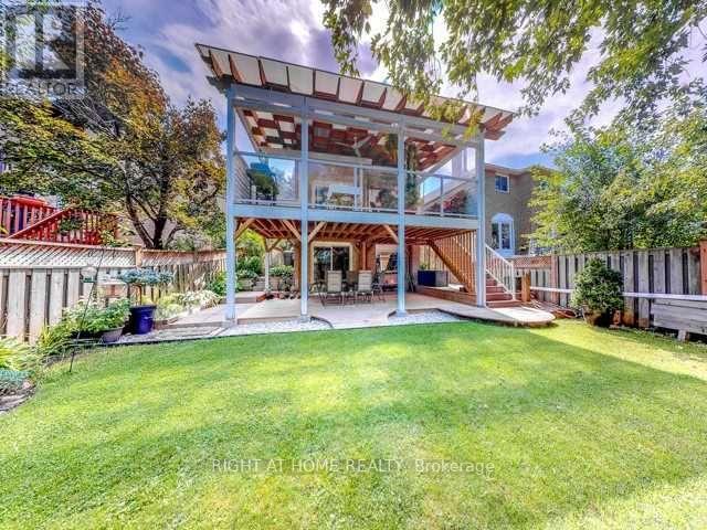 16 Marchwood Crescent, Richmond Hill, Ontario  L4C 8M7 - Photo 30 - N12660628