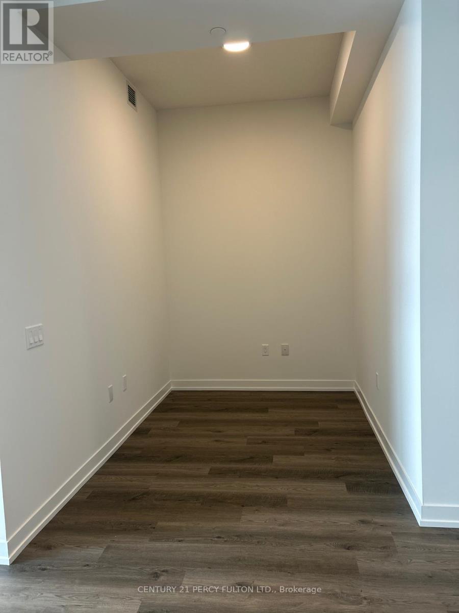 5310 - 195 Commerce Street, Vaughan (Vaughan Corporate Centre), Ontario  L4K 0P9 - Photo 10 - N12660678