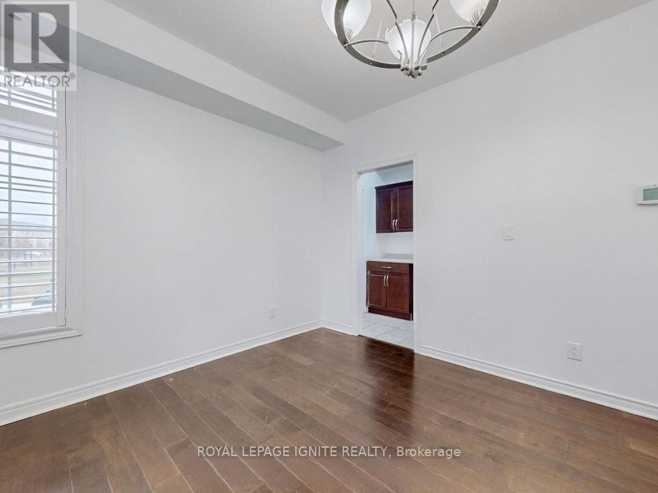 23 - 38 Greensborough Village Circle, Markham, Ontario  L6E 0C7 - Photo 12 - N12660680