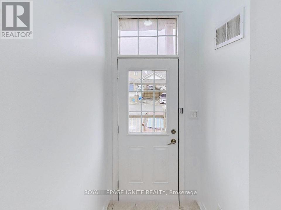 23 - 38 Greensborough Village Circle, Markham, Ontario  L6E 0C7 - Photo 19 - N12660680