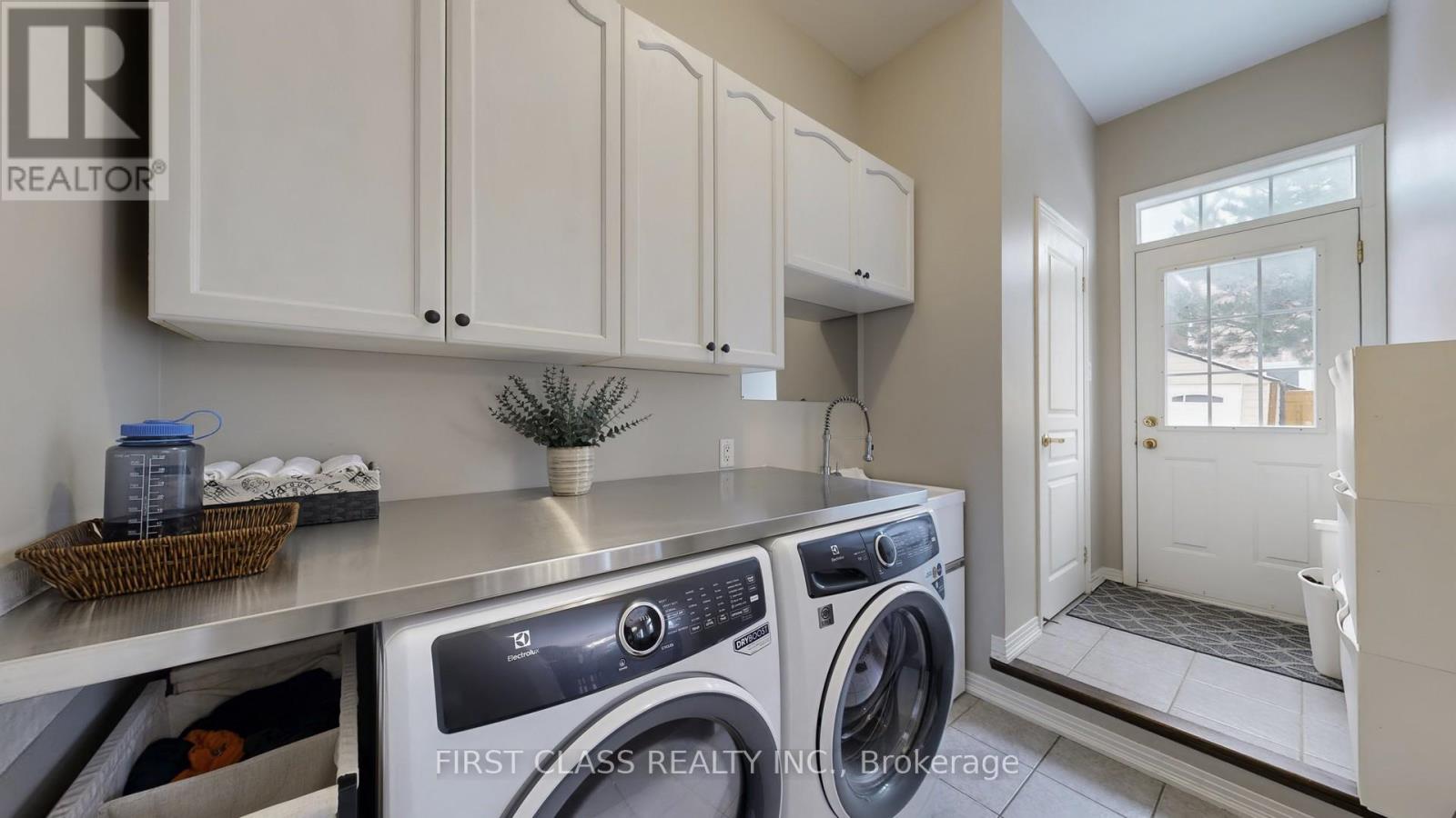 43 Calico Crescent, Markham, Ontario L6C 3A4 - Photo 19 - N12660690