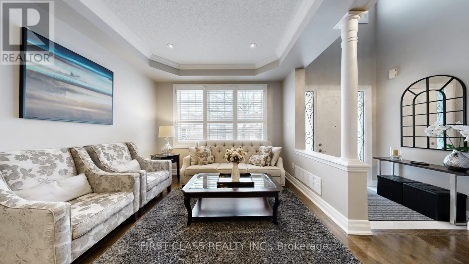 43 Calico Crescent, Markham, Ontario L6C 3A4 - Photo 2 - N12660690