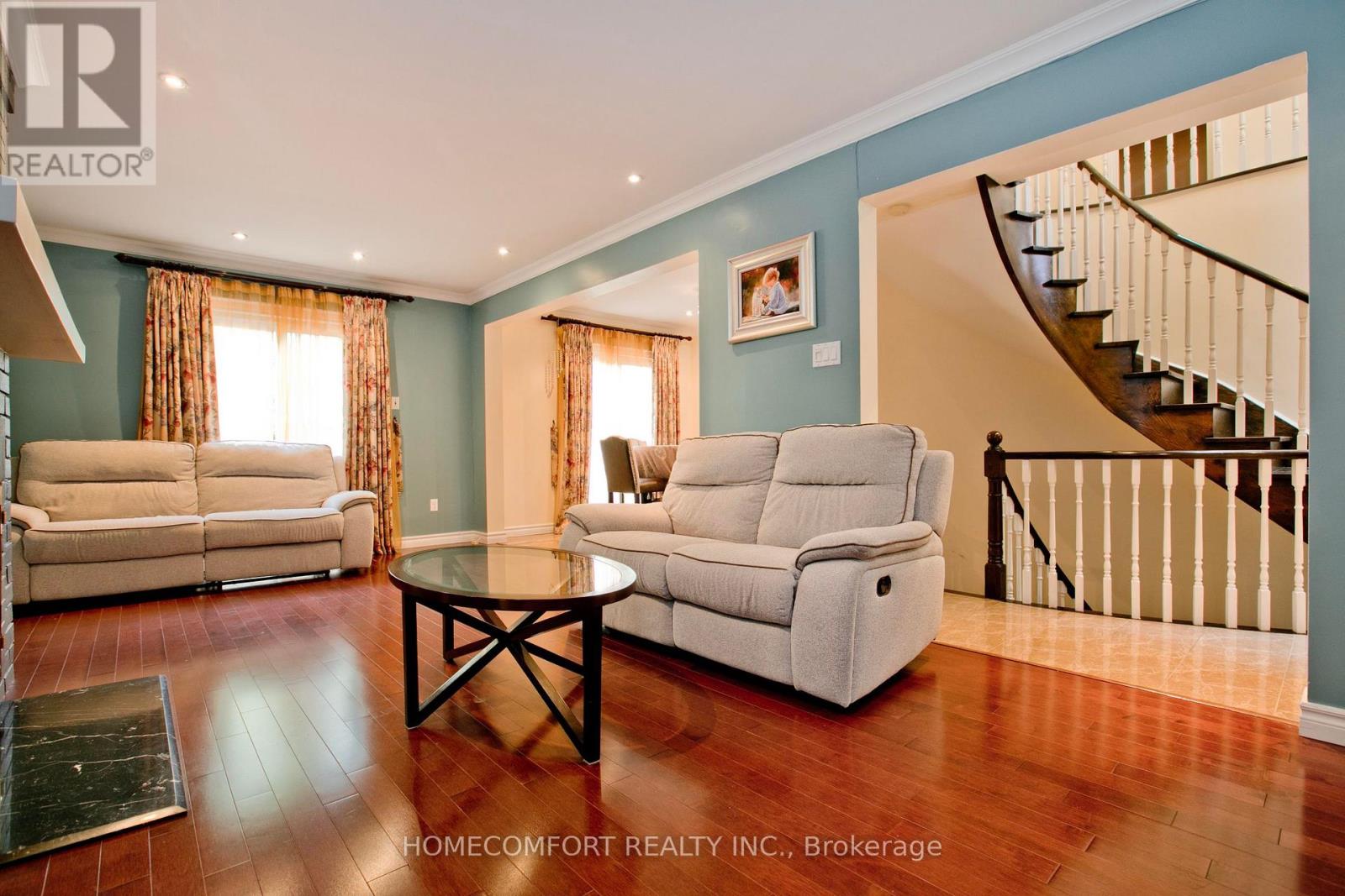 658 York Hill Boulevard, Vaughan, Ontario  L4J 5L8 - Photo 10 - N12660730