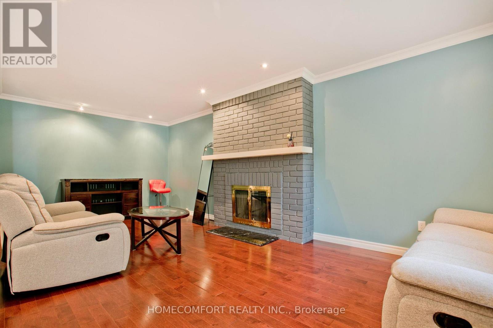 658 York Hill Boulevard, Vaughan, Ontario  L4J 5L8 - Photo 12 - N12660730