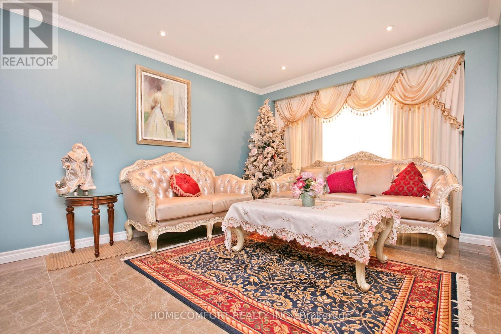 658 York Hill Boulevard, Vaughan, Ontario  L4J 5L8 - Photo 3 - N12660730