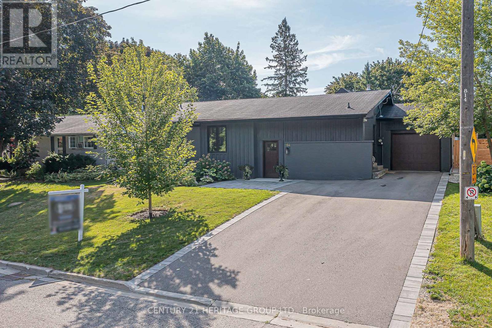 164 PARK AVENUE, Newmarket, Ontario