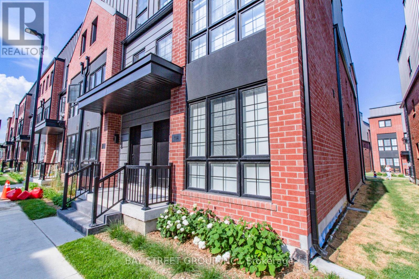 (Second Level) - 114 Alton Crescent, Vaughan, Ontario  L4J 8A2 - Photo 15 - N12660920