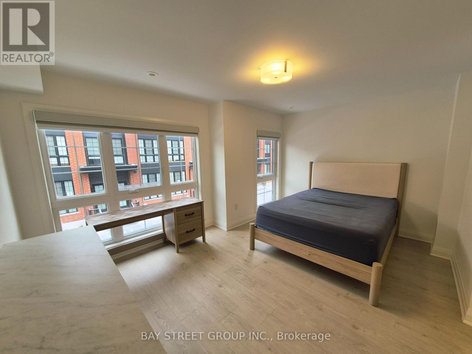 (Second Level) - 114 Alton Crescent, Vaughan, Ontario  L4J 8A2 - Photo 3 - N12660920